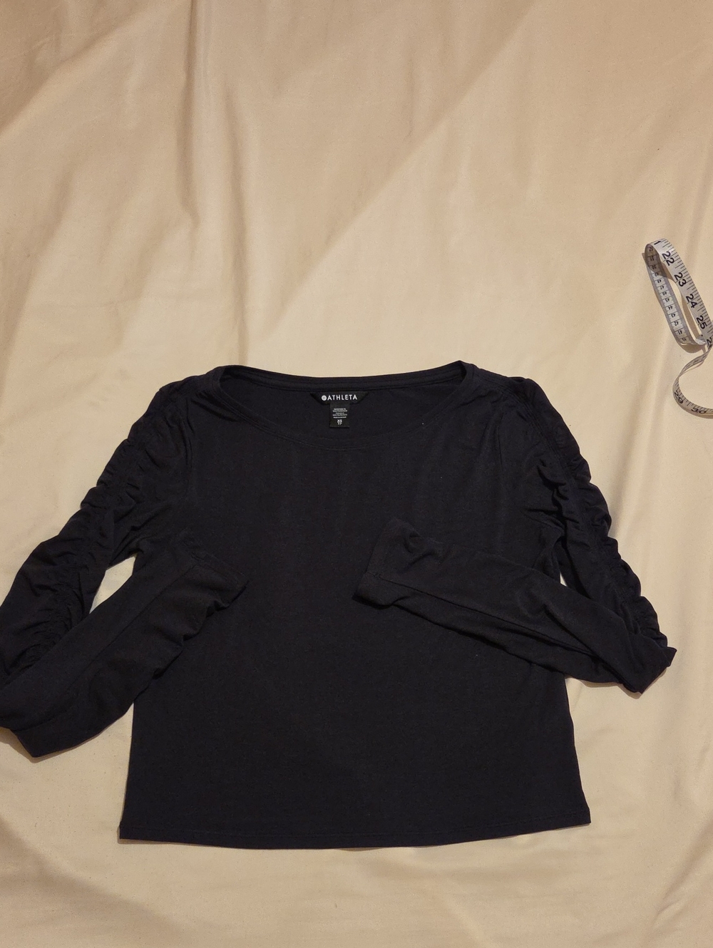 & Other Stories Black Long-Sleeve Ruched Sleeve Top - Picture 4 of 7